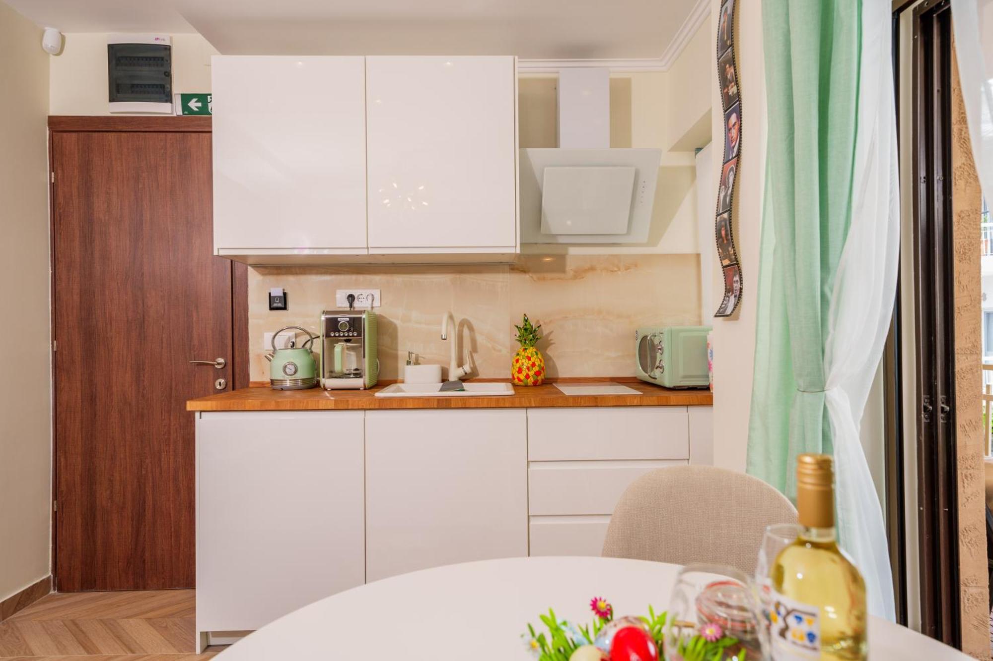 Lux Movie Stars Apartments Perea Peraía Zewnętrze zdjęcie
